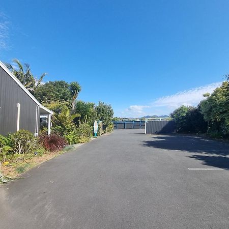 Southpacific Motel Whangamata Buitenkant foto