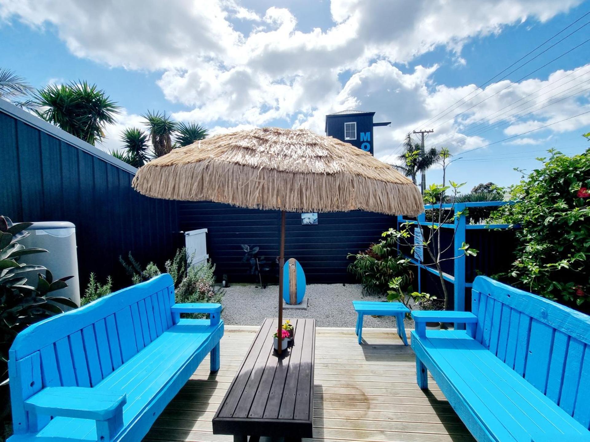 Southpacific Motel Whangamata Buitenkant foto